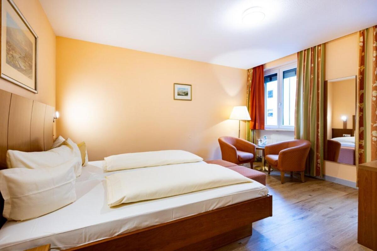 Hotel Alter Kranen 3*