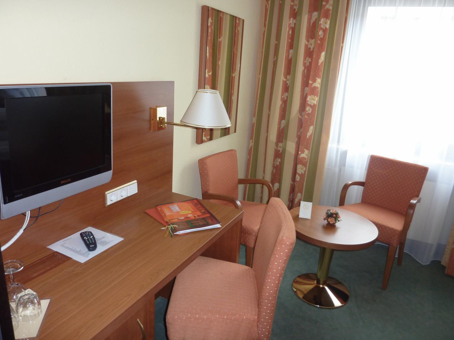 Hotel Alter Kranen 3*