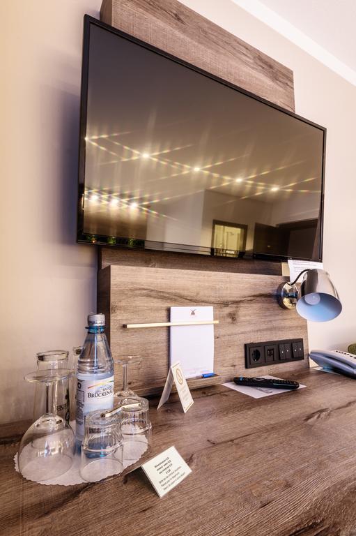 Hotel Alter Kranen 3*