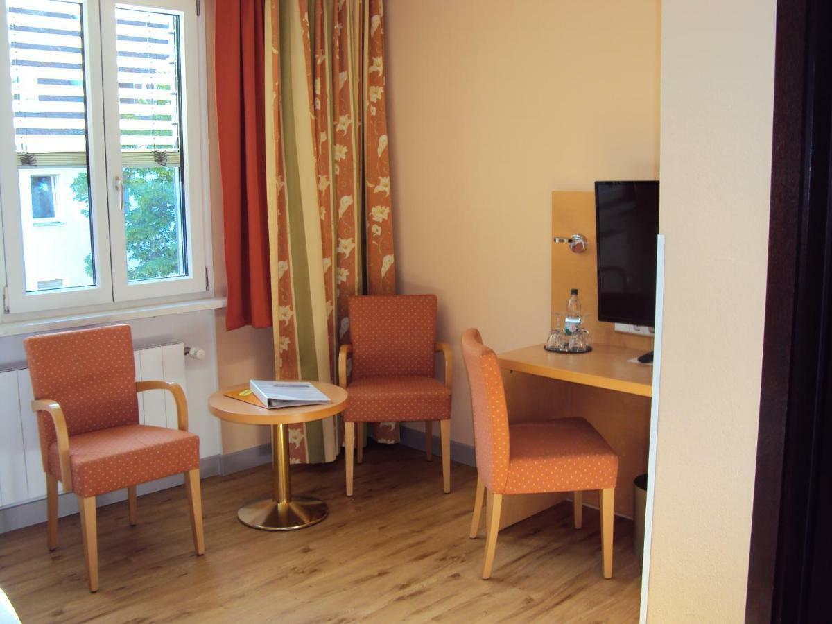 Alter Kranen Hotel 3*